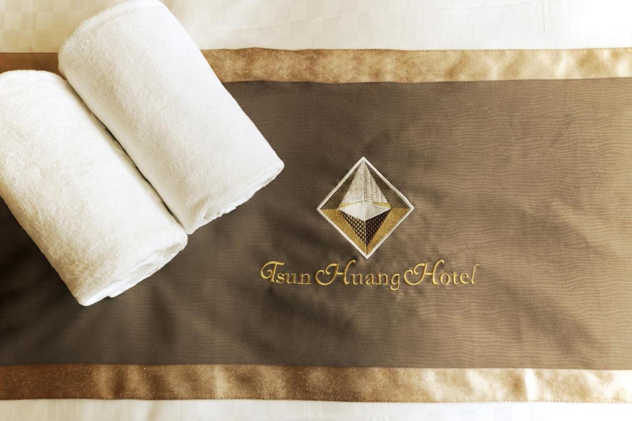 Tsun Huang Hotel Chiayi City Exteriör bild