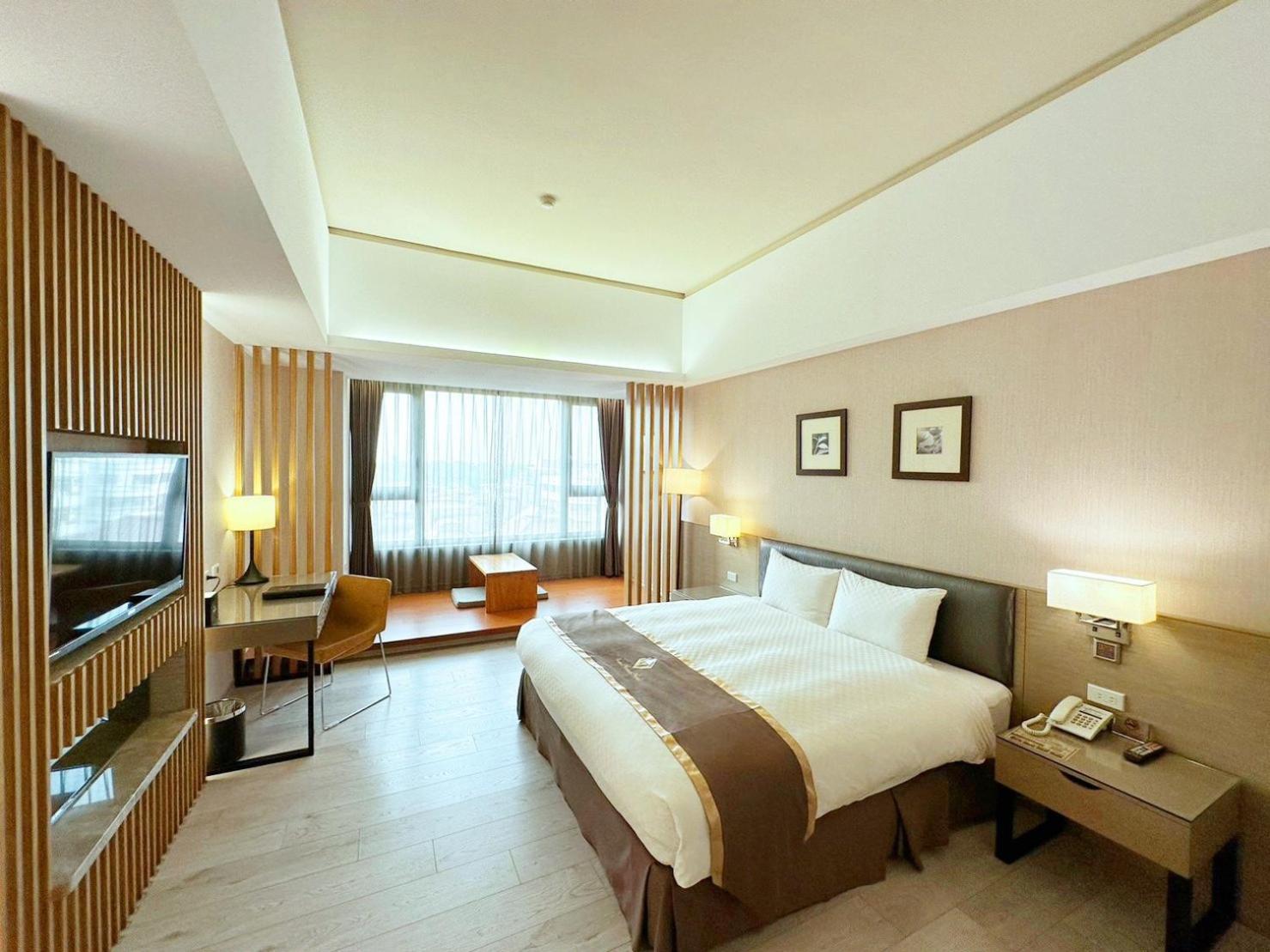 Tsun Huang Hotel Chiayi City Rum bild