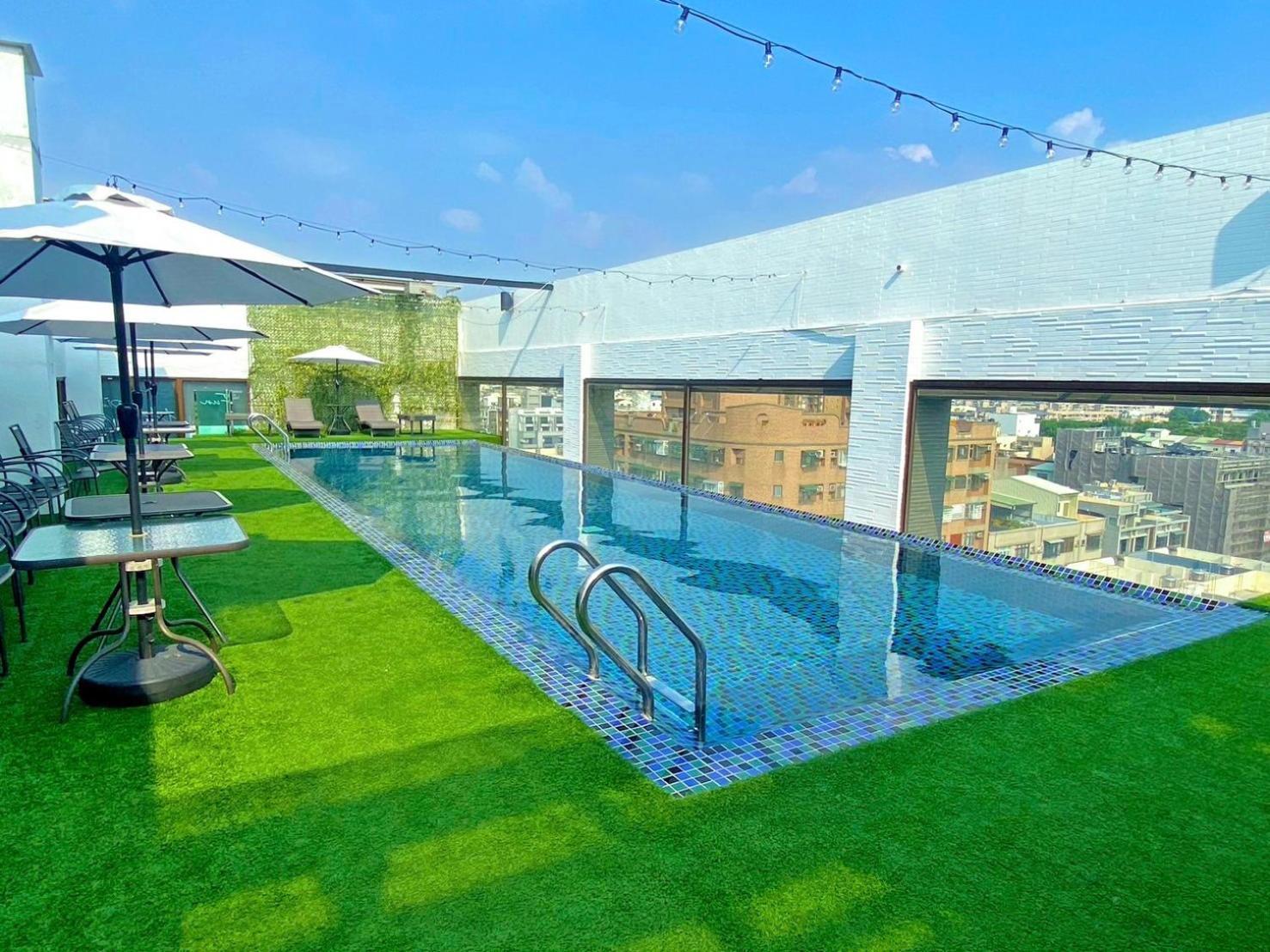 Tsun Huang Hotel Chiayi City Exteriör bild