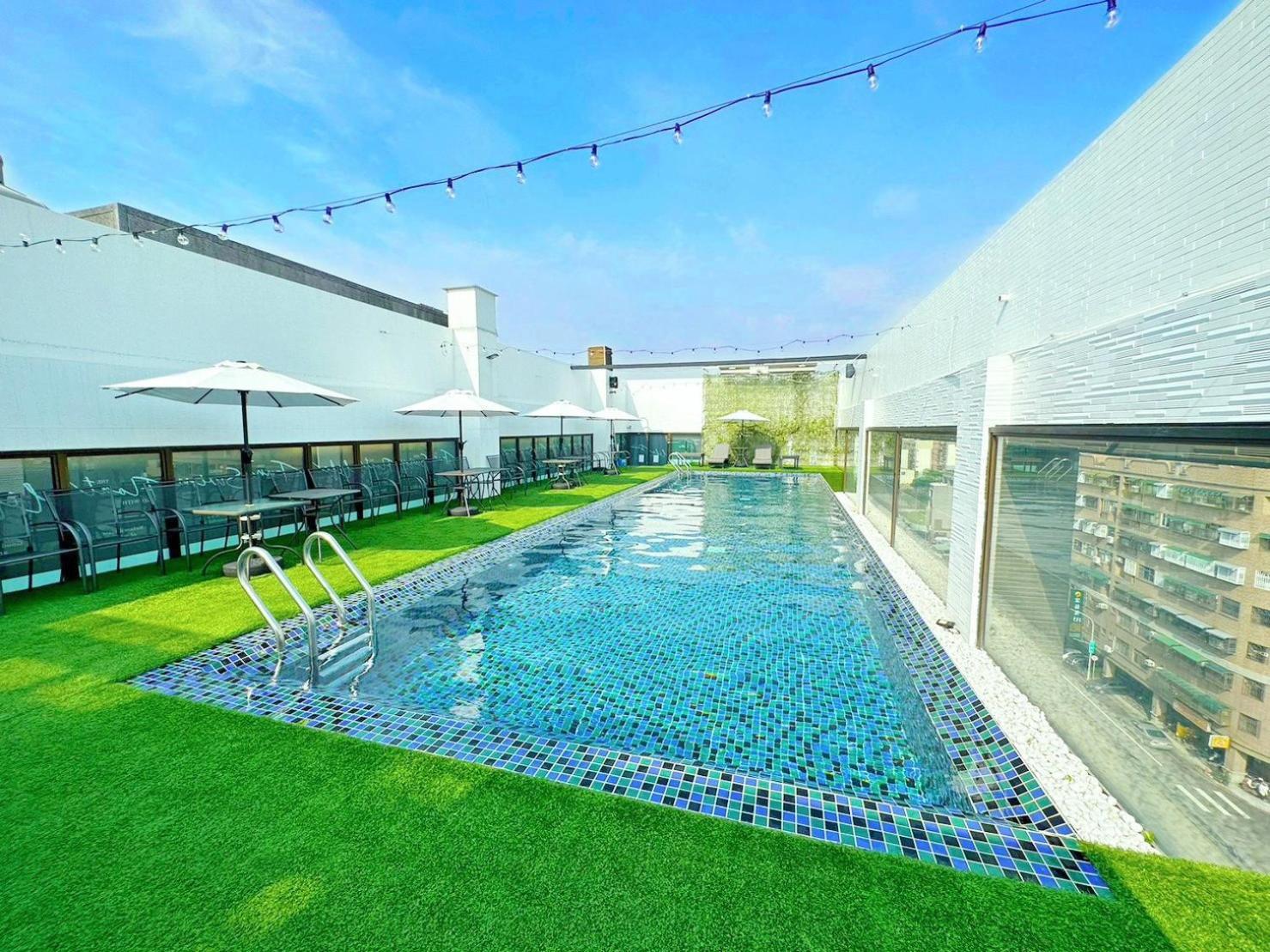 Tsun Huang Hotel Chiayi City Exteriör bild